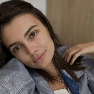 Meet your Posher, Alejandra